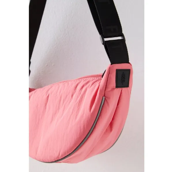 Free People Movement Women's Bulls Eye Slag Bag NWT - Image 6