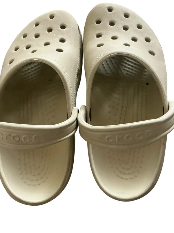 Crocs classic clog unisex slip on water-friendly sandal bone beige W10, 8M - Image 3