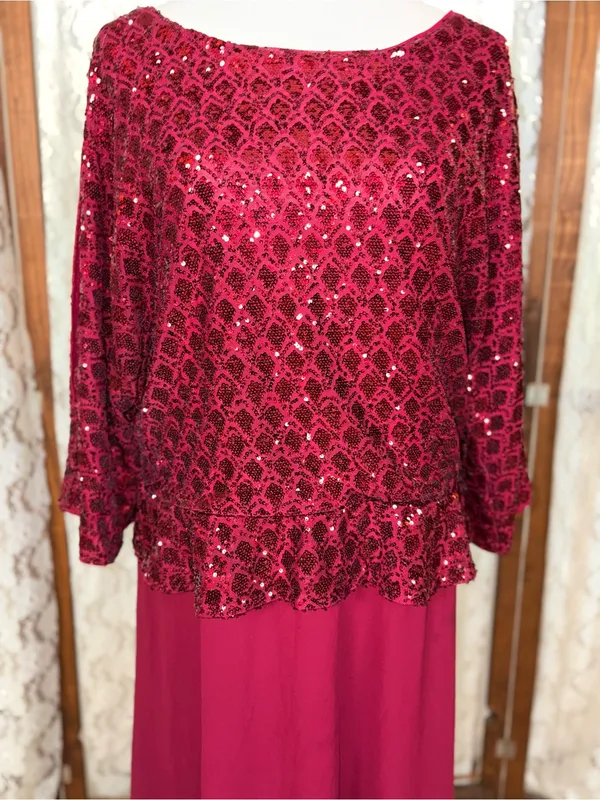 Beautiful Grace Karin Burgundy Mother of the Bride Gown - Image 4