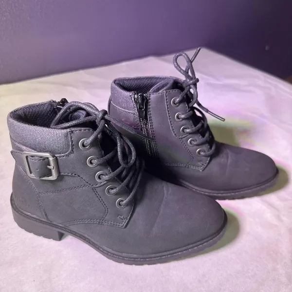 Perry ellis kids combat boots - Image 2