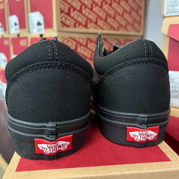 Vans Women's Black Trainers - Image 4