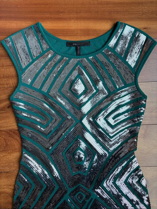 BCBGMAXAZRIA bodycon dress - Image 2