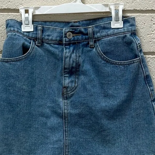Brandy Melville John Galt Jean Skirt one size - Image 7