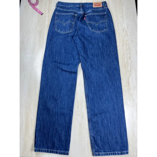 Levis Low Pro Straight Jeans Womens 28 Medium Wash Blue Denim A36 - Image 4