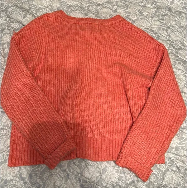 American Eagle Sweater - Image 3