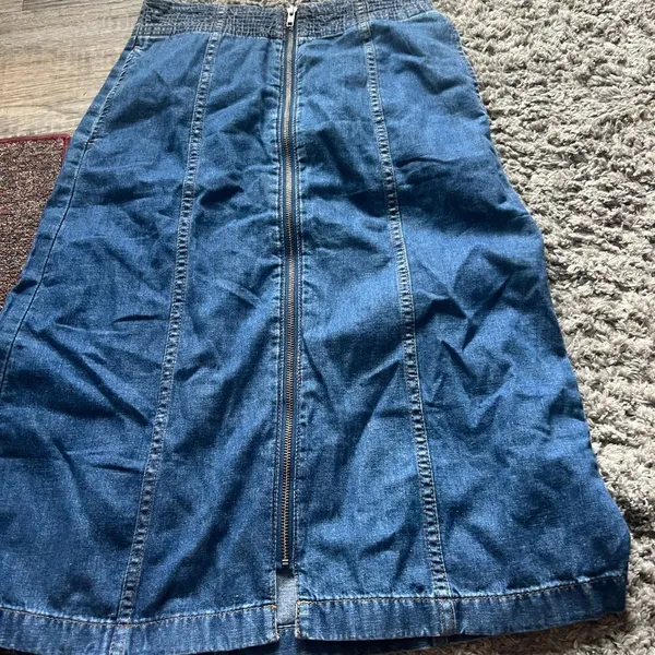 Madewell - Rigid Denim Zip Midi Skirt‎ in Farley Wash - Size 25 - Image 9