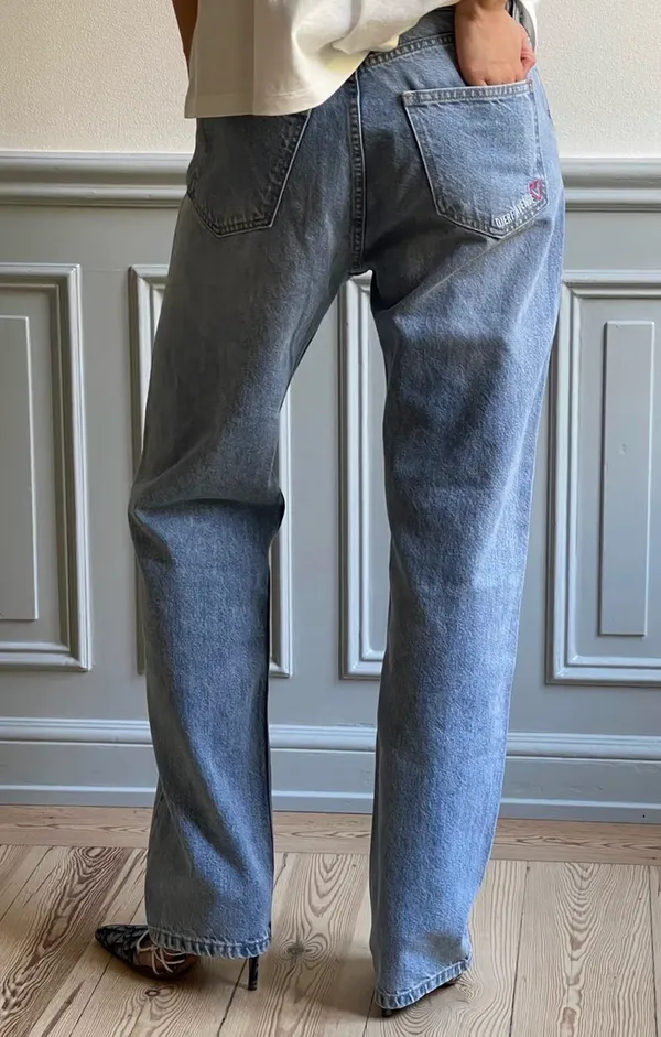 Djerf Avenue Jeans Straight Mid Blue - Image 6