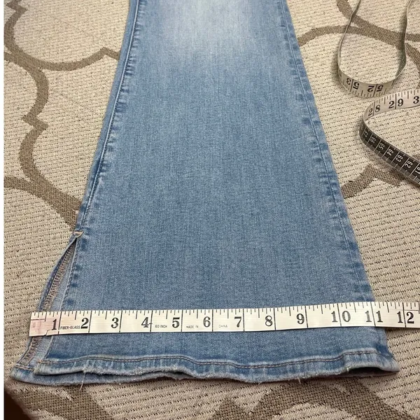 American Eagle Curvy Super High Rise Flare Jeans Stretch Slit Hem Size 10 - Image 8