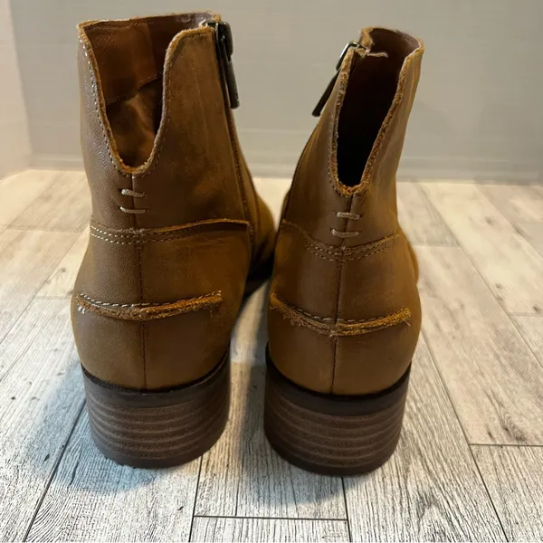 Lucky Brand Pedera Leather Ankle Boots Brown Stacked Heel Side Zip Bootie 7M - Image 4