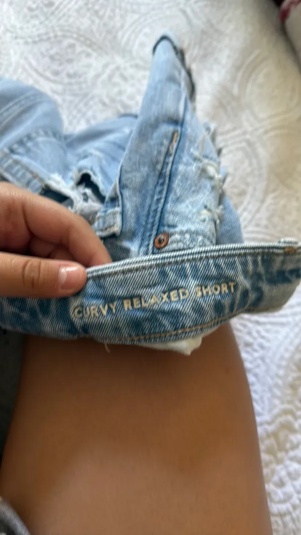 Light Wash American Eagle Jean Shorts - Image 4