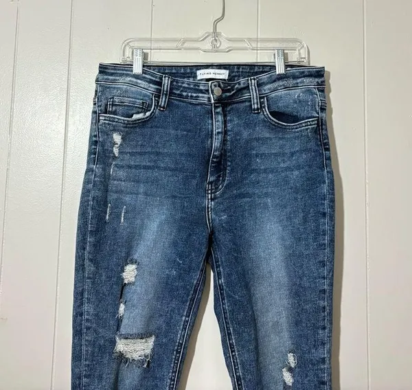 Vervet Flying Monkey Skinny Frayed Hem Distressed Y3524 Size 32 - Image 5