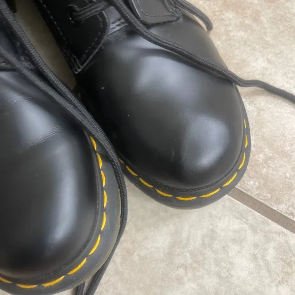 Dr. Martens 1460 W Black‎ Smooth Leather 8-Eye Lace Up Combat Boots Womens 7 - Image 13
