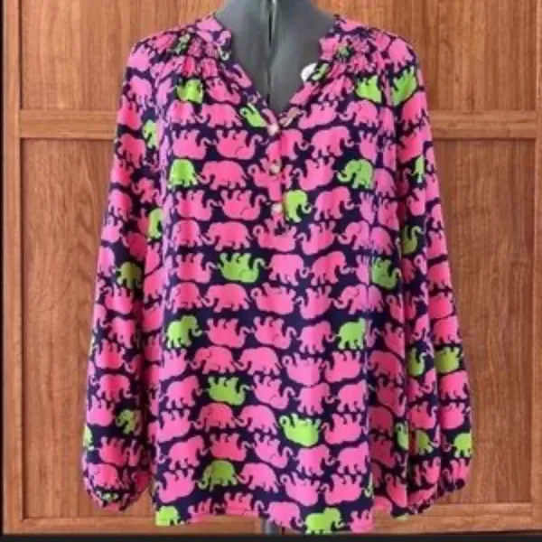 Lilly Pulitzer Pink and Navy Elephant Top - Image 4
