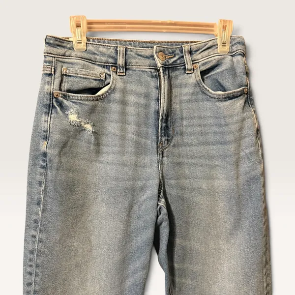 American Eagle Mom Jean Size 6 Long Light Wash Blue Distressed High Rise Stretch - Image 2