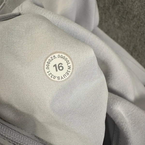 Lululemon AirWrap Modal Crew Sweatshirt Alpine White 16 Boxy Cropped Pullover - Image 7