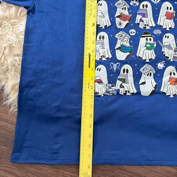 Source Unknown NWOT Blue Reading Ghosts Spooky Halloween Graphic T-shirt Size XL - Image 5