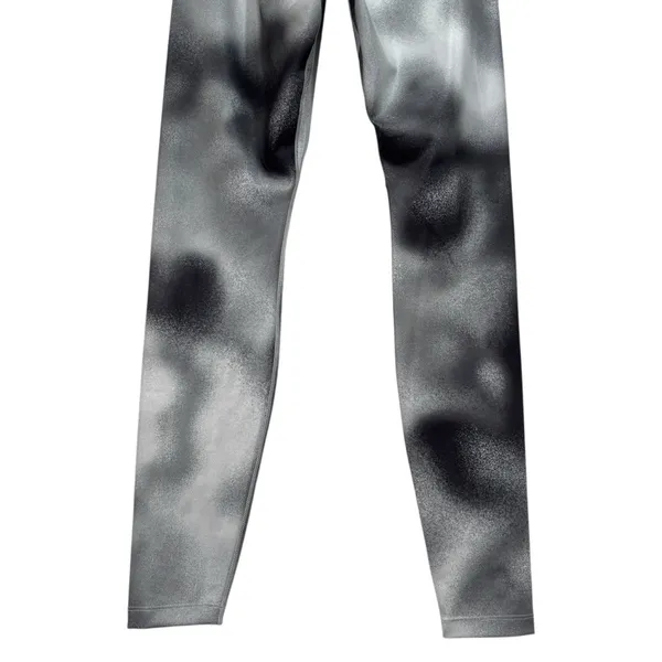 Nike Dri Fit High Waist Full Length Leggings Size Medium - Image 11