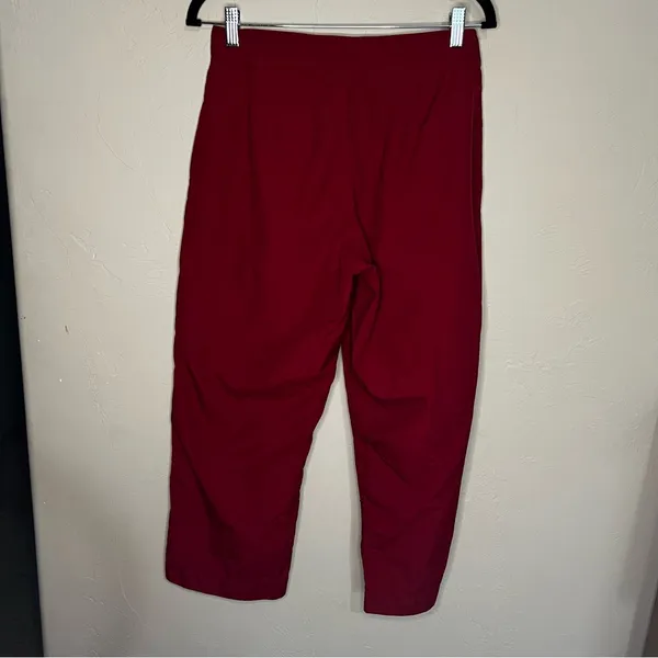 REI Red 100% Nylon UPF 30+ Hiking Performance Capris‎ Size 8 - Image 7