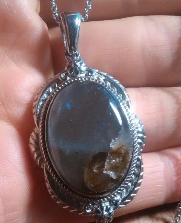 Madagascar Fire Labradorite Feather Stainless Steel Pendant Necklace - Image 9