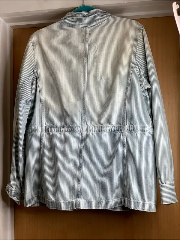 GAP Light Blue Railroad Striped Zip Jacket for Women Size-Large Coastal Casual - Image 4