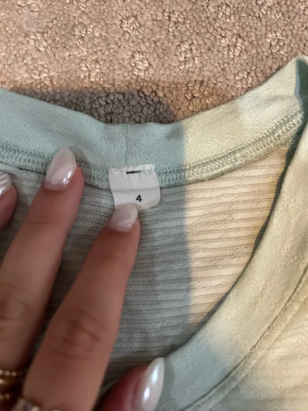 Lululemon Swiftly Tech Long Sleeve - Image 2