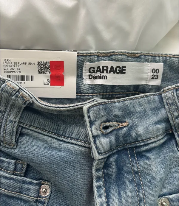 Garage Flare Jeans Low-Rise - Image 3