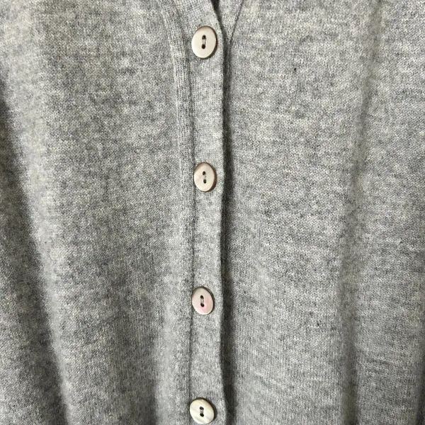 Autumn Cashmere Gray 100% Pure Cashmere Button Front V-Neck Sweater Vest Medium - Image 4