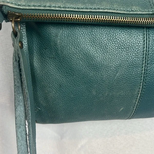 Lucky Brand Teal Leather Foldover Crossbody Hobo Bag Boho Fringe Distressed - Image 4