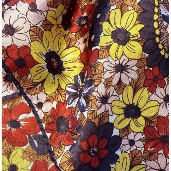 Vintage 1970s Floral Scarf‎ Made in Japan Rolled Hem Mod Brown Pink Autumn 25x25 - Image 5