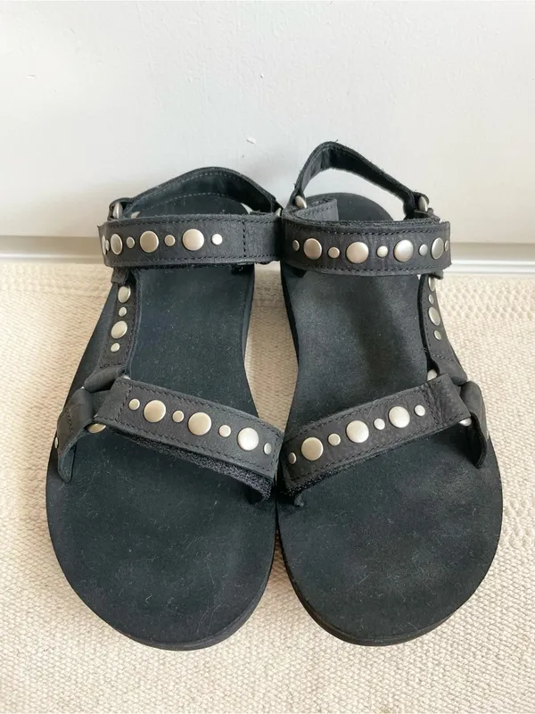 Teva Womens Midform Universal Studded  Sandals Size 9 - Image 2