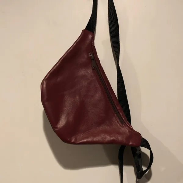 Vintage Mahogany Faux Leather Fanny Pack - Image 3