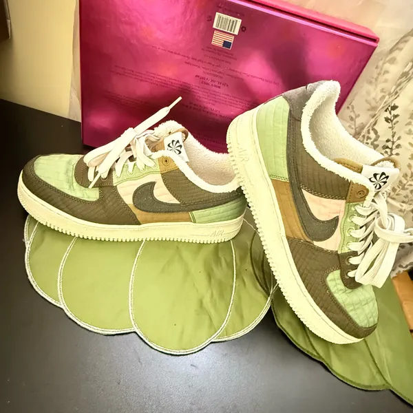 Nike Air Force 1 '07 LX NN "Toasty" Oil Green Olive DC8744-300 Womens Size 9 - Image 6