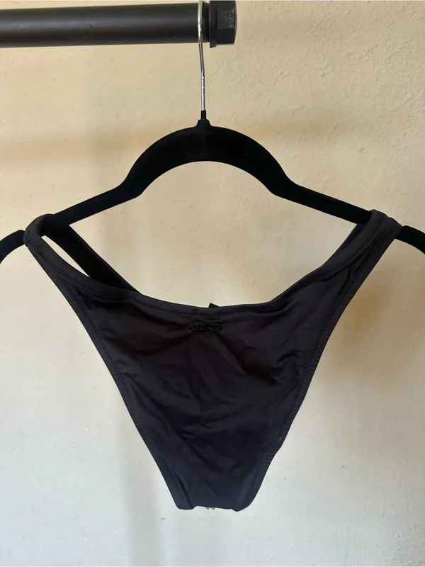 Skims Signature Swim Cheeky Tanga Bottom Onyx Size size L‎ - Image 5