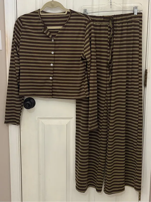 NWOT DolceAmara Striped Wide Leg Pant and Cardigan Set in Brown - Image 4