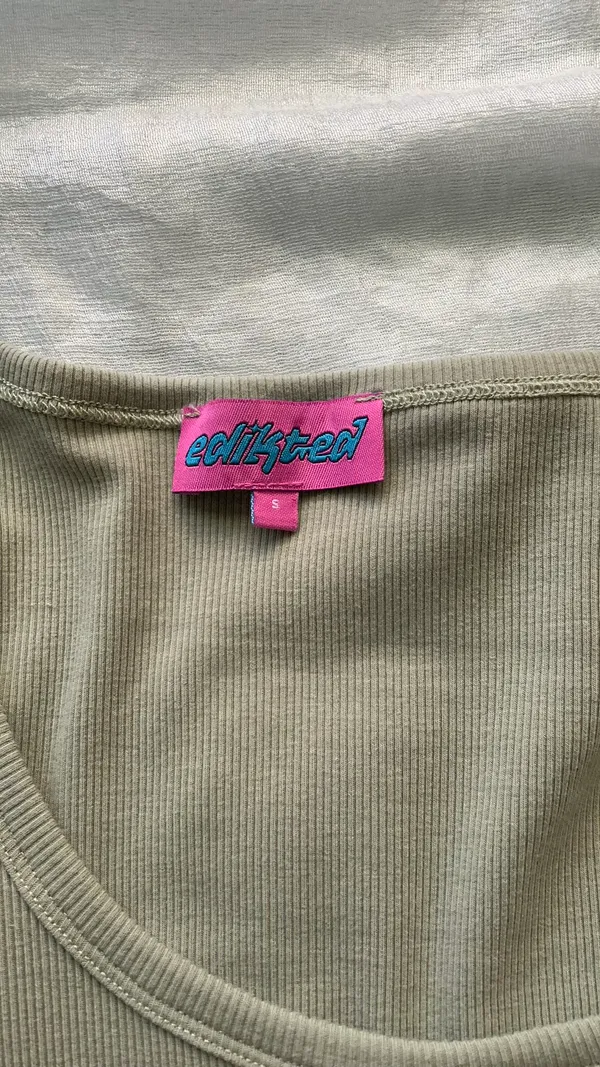 Edikted Sage Green Long Sleeve Crop Top Ribbed - Image 2