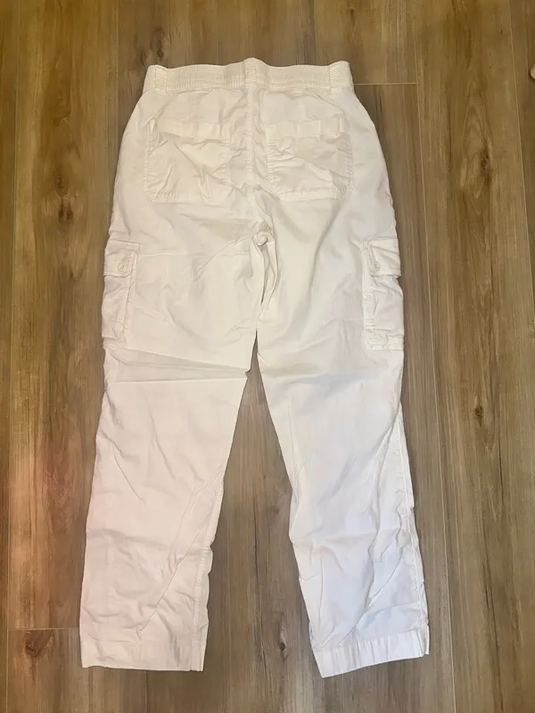 Hollister Linen Cargo Pants - Image 4