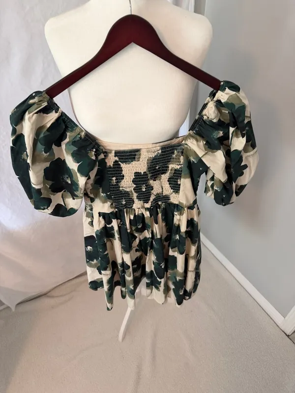 Abercrombie & Fitch Cream Mini Dress with Green Floral Print - Image 6
