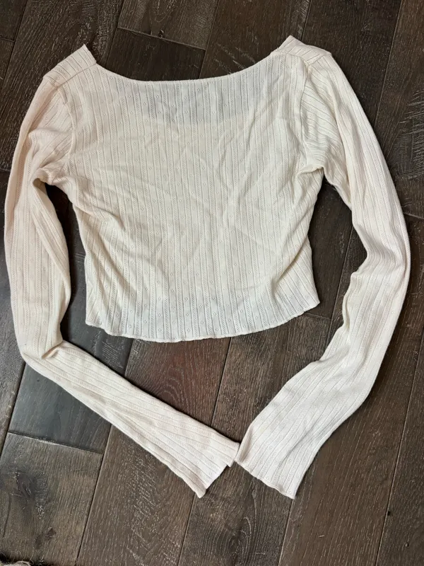 Brandy Melville McKenna Ribbed Eyelet Crop Top Cream One Size - Image 4