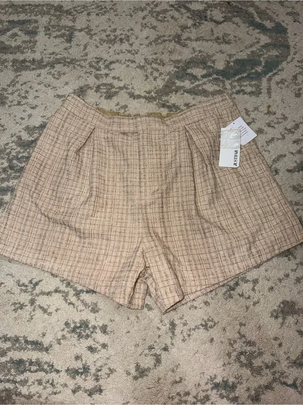 JustFab Linen Blend Tweed Shorts NWT XXL Beige Work Career - Image 2