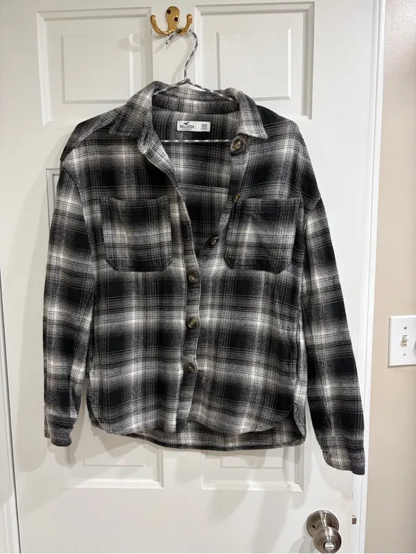 Hollister XXS Flannel shirt shacket - Image 3