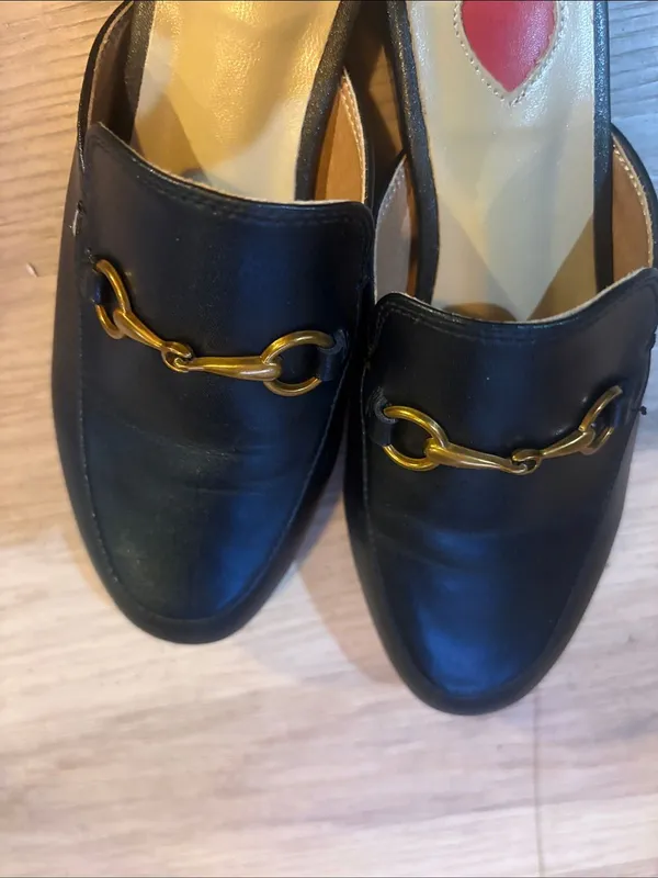 Women’s Black Leather Mule with Gold Horsebit Accent size 4.5 - Image 3