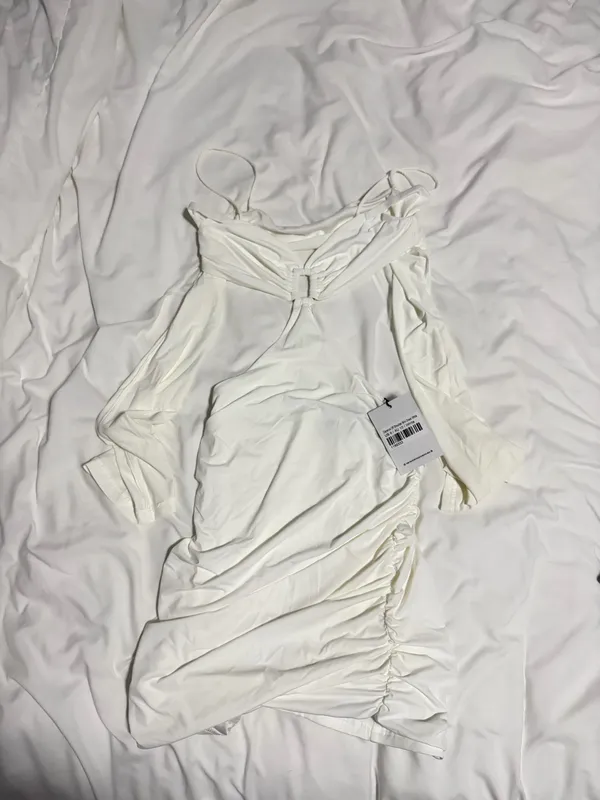 Princess Polly Off-The-Shoulder White Dress - Image 3
