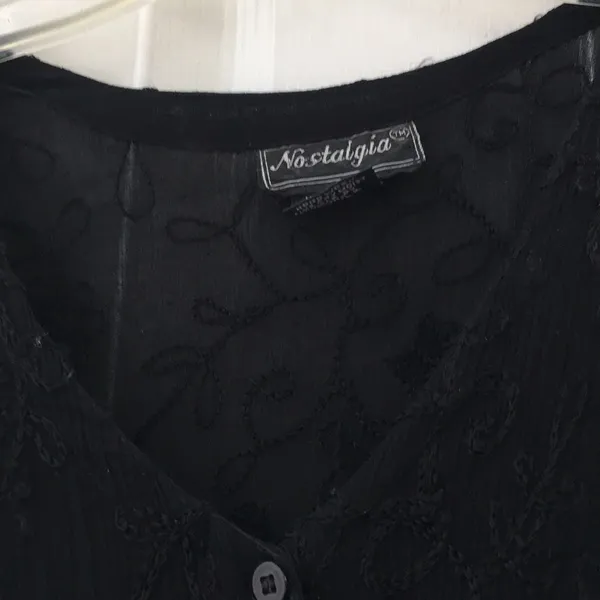 FINAL MARKDOWN Ladies’ Nostalgia Embroidered Button - Image 4