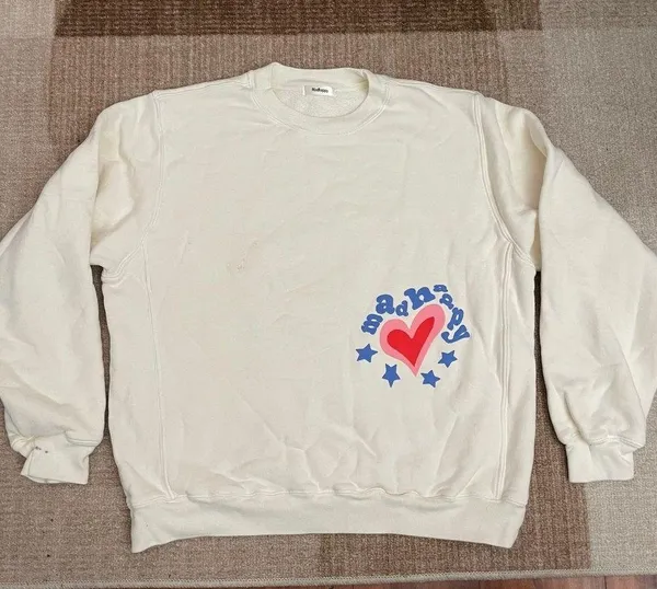MADHAPPY HEART WHITE SWEATSHIRT SZ MEDIUM M - Image 8