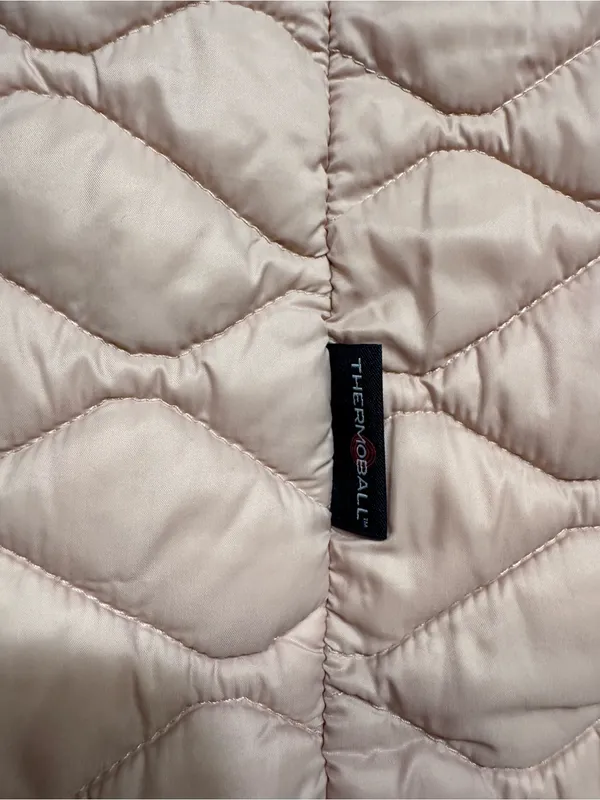 The North Face Women's ThermoBall Eco Hooded Parka - Blush Pink - Image 7