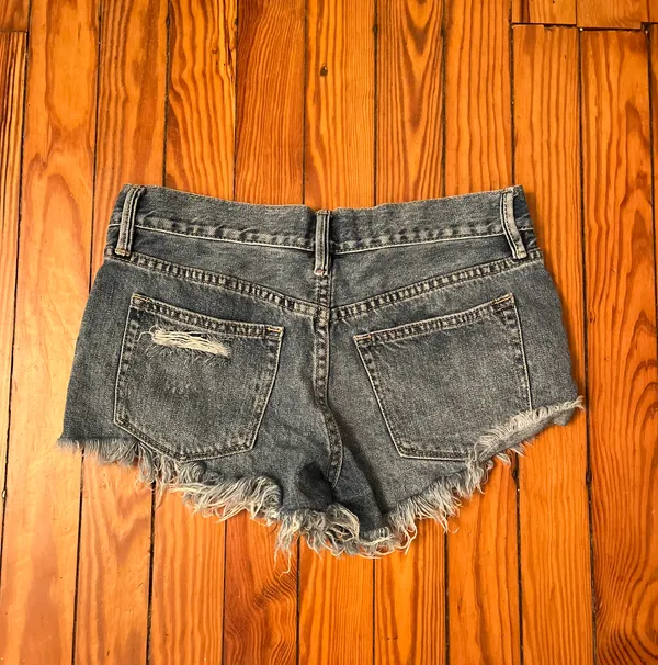 Shorts - Image 2