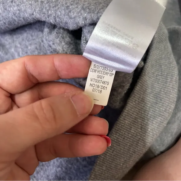 5/$30 🎈 Old navy large grey toasty crewneck sweatshirt - Image 8