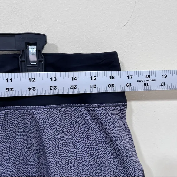 Lululemon Circuit Breaker Skirt II size 10 Regular EUC skort athletic sports - Image 4
