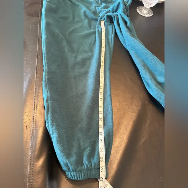 Victoria's Secret PINK polar fleece pajama set in a dark green color size XXL - Image 10
