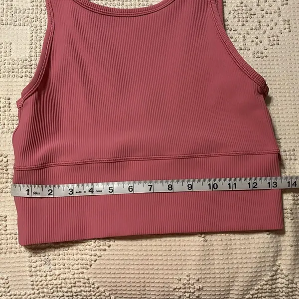 Lululemon ribbed power pivot top - Image 4